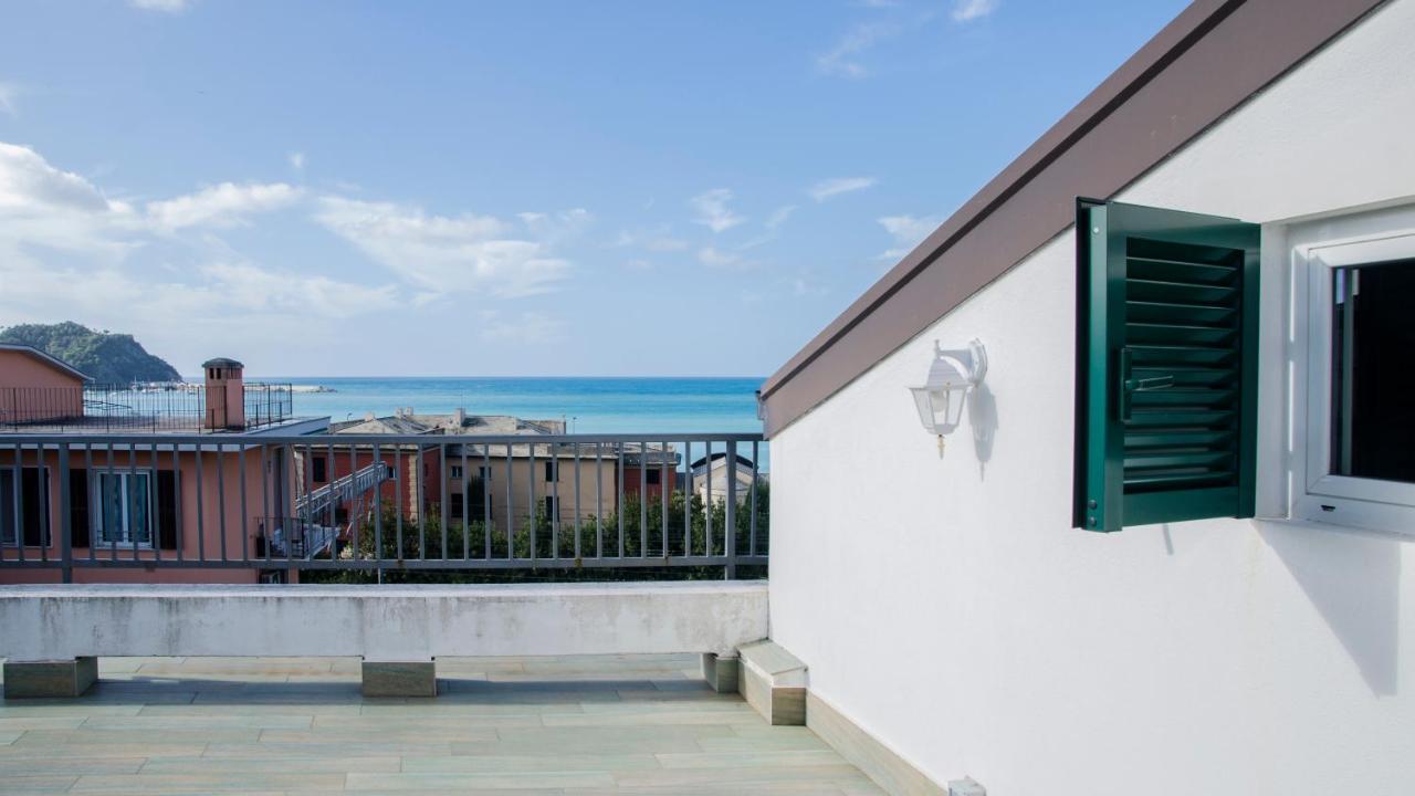 009 - Attico Sant'Anna Vista Mare 150M Dalla Spiaggia Con Terrazza Privata Appartement Sestri Levante Buitenkant foto